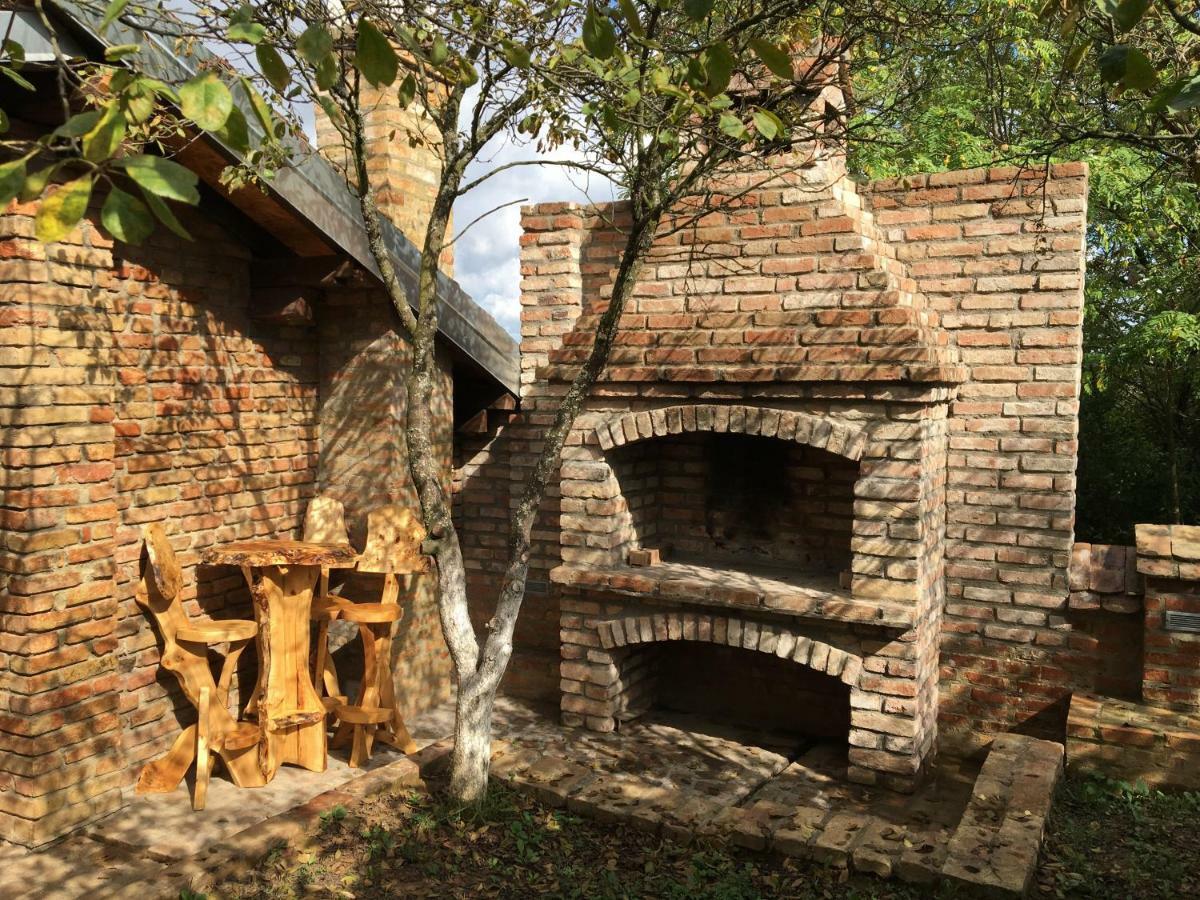 Matanovi Dvori Villa Slavonski Brod Exterior photo